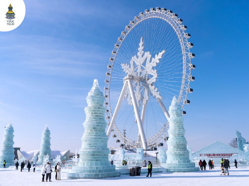 ชิงช้าสวรรค์น้ำแข็ง ในฮาร์บิน ประเทศจีน