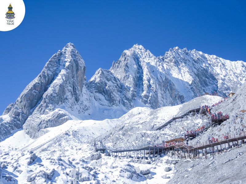 ที่เที่ยวหน้าหนาว ต่างประเทศ 2026 ภูเขาหิมะมังกรหยก