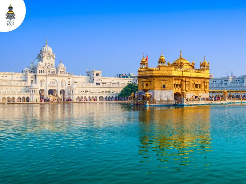 วิหารทองคำ ฮัรมันดิร ซาฮิบ เมืองอัมริตสาร์ ศาสนสถานศักดิ์สิทธิ์ของซิกข์