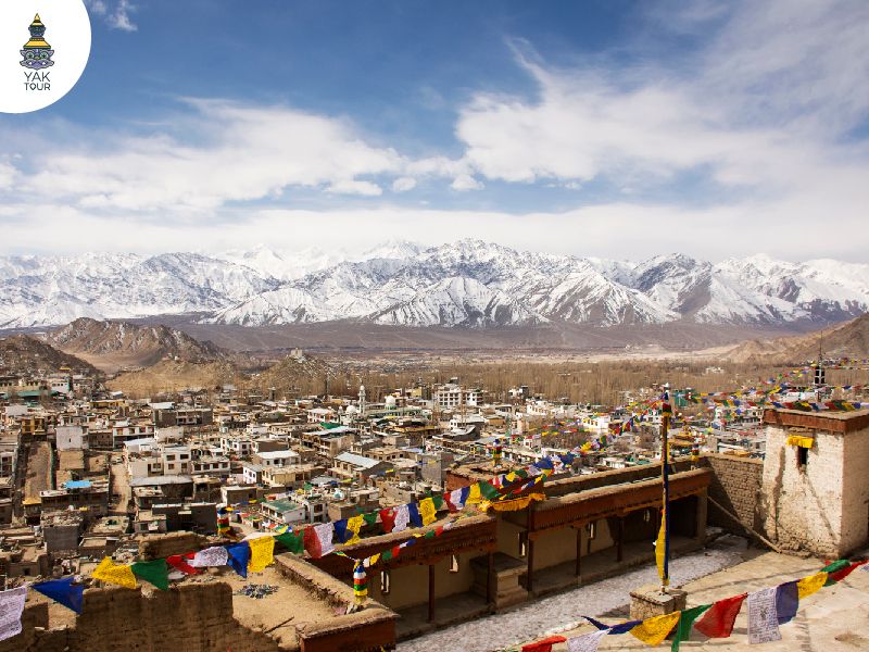 เลห์ ลาดักห์ เทือกเขาหิมาลัย วิวภูเขาและวัฒนธรรมทิเบต