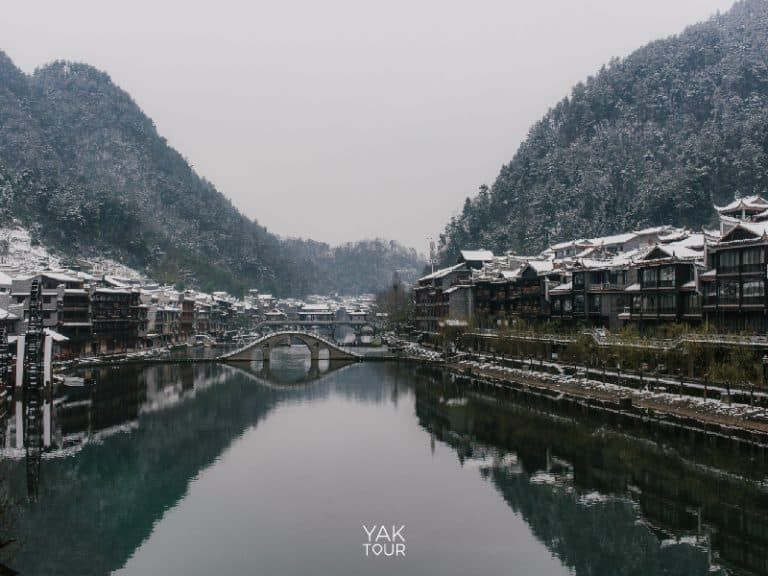 หมู่บ้านเฟิ่งหวง ในฤดูหนาว