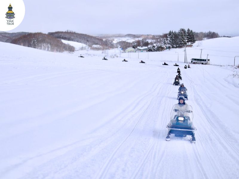 เล่นกิจกรรมหิมะที่ลานสกีชิคิไซพาโนราม่า