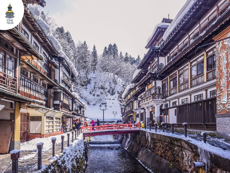 กินซันออนเซ็นยามหิมะตก หมู่บ้านออนเซ็นโบราณสุดโรแมนติก