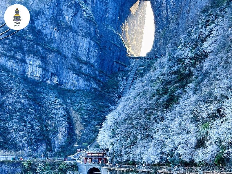 SEO ทัวร์จีนหิมะ-NW_04 จางเจียเจี้ย (1).jpg