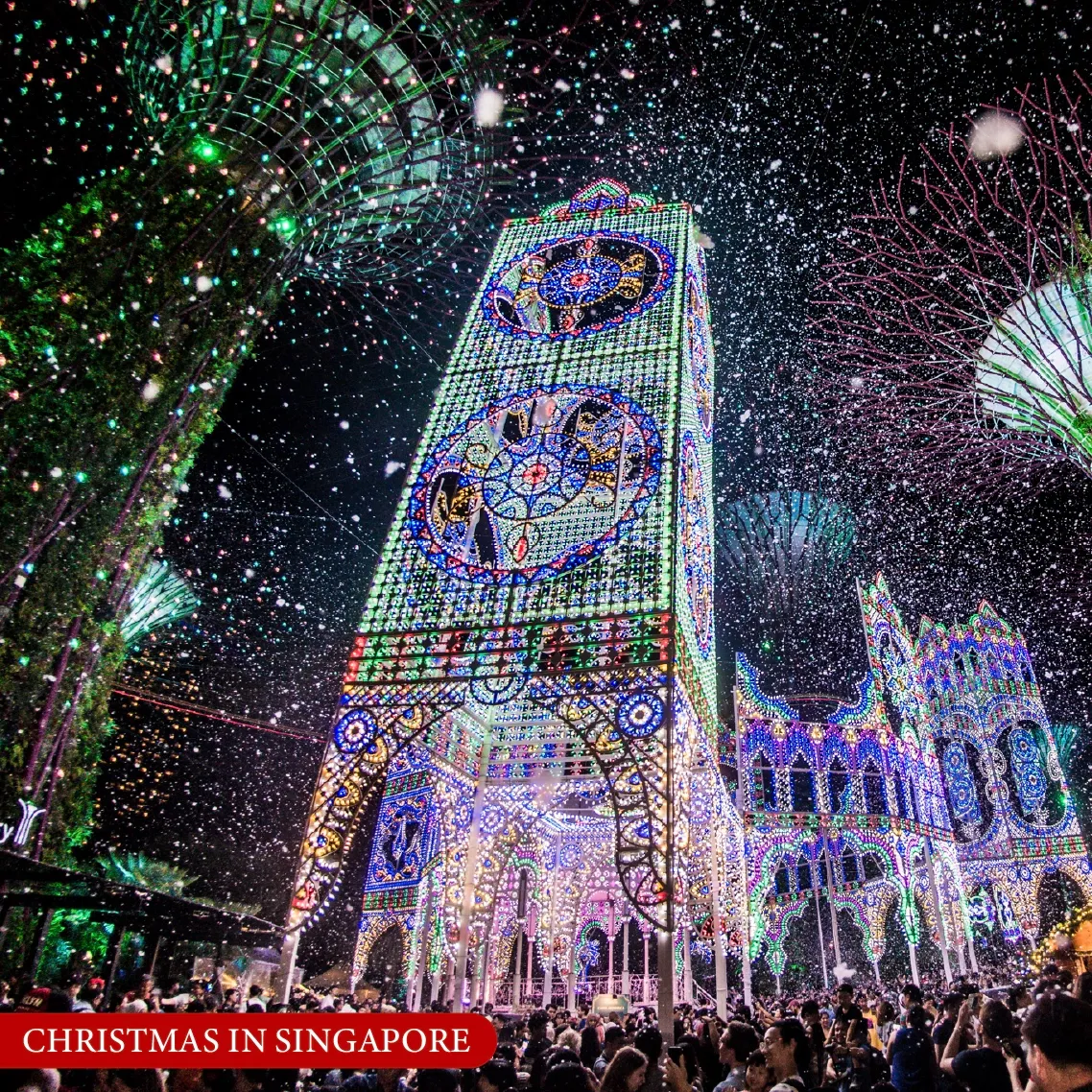 งานแสดงไฟประดับสุดอลังการท่ามกลางละอองหิมะจำลองในงาน Christmas Wonderland สิงคโปร์