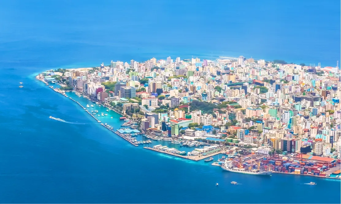เที่ยวเมืองมาเล่ (Male) เมืองหลวงมัลดีฟส์ (Maldives) ชมตึกสีสันสดใสริมทะเล