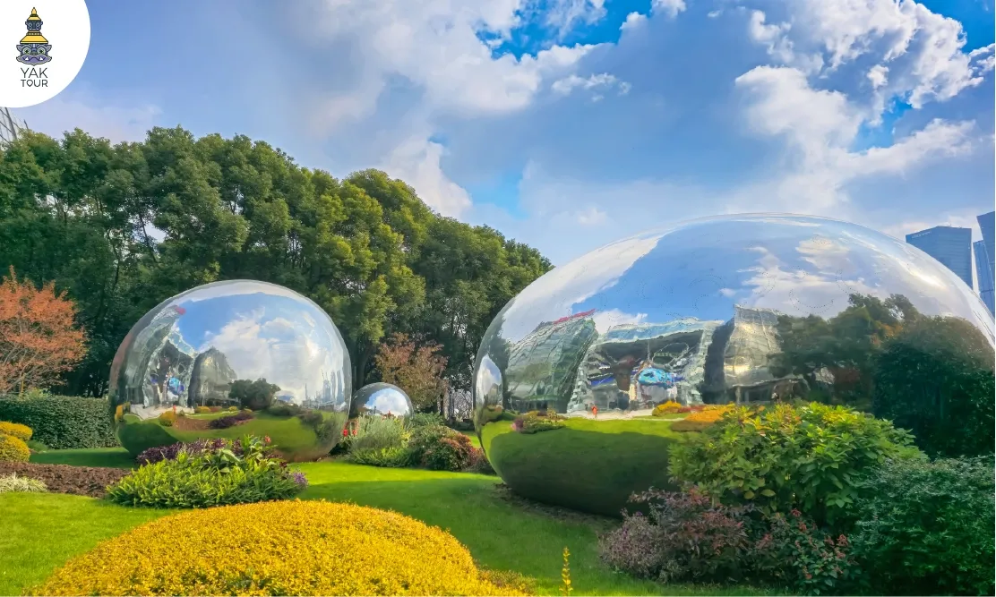 จุดถ่ายรูปมุมลับ North Bund Green Land วิวไข่เงินสะท้อนเงาตึกระฟ้าเซี่ยงไฮ้