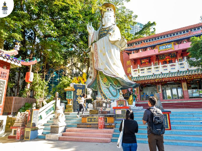 องค์เจ้าแม่กวนอิมและเจ้าแม่ทับทิมริมหาดรีพัลส์เบย์ จุดเช็กอินสายมูยอดฮิตสำหรับขอพรเรื่องโชคลาภและการมีบุตร