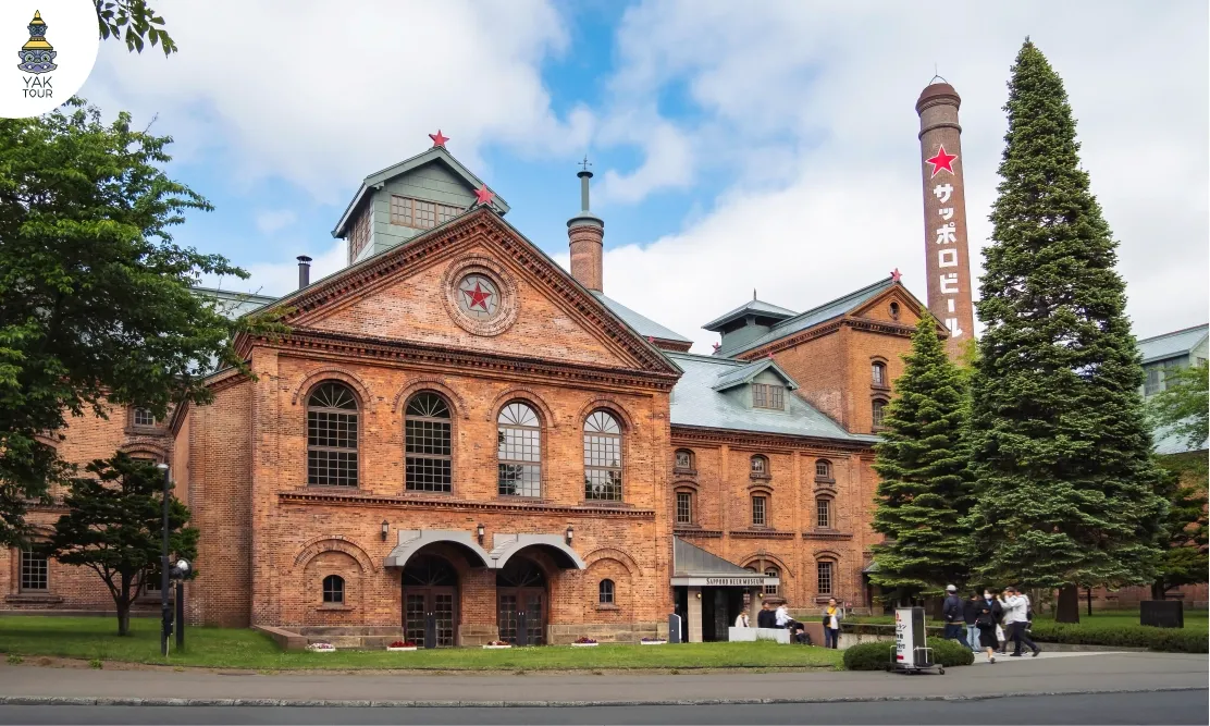 พิพิธภัณฑ์เบียร์ซัปโปโรอาคารอิฐแดงและเบียร์สดต้นตำรับ