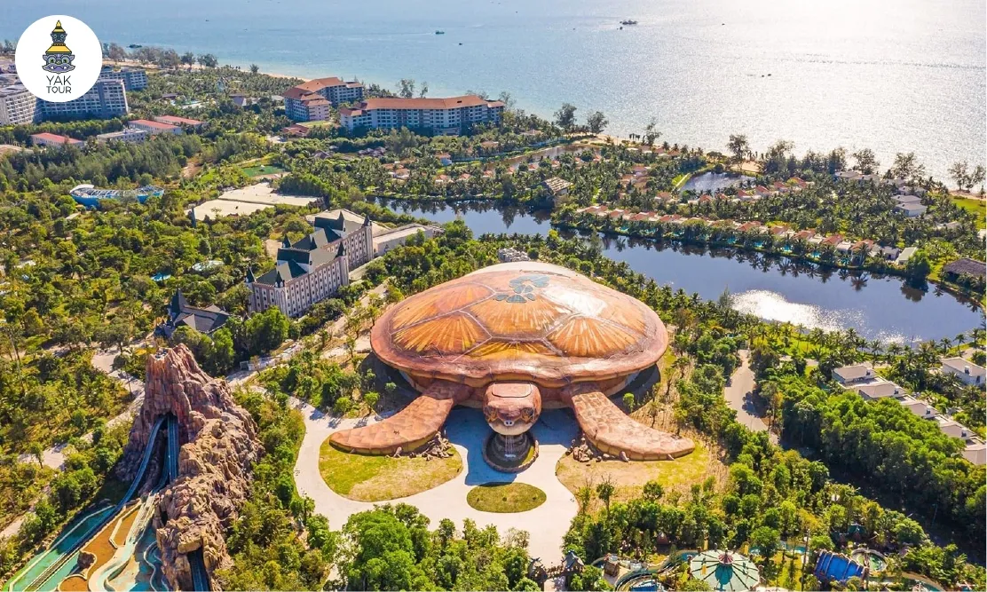 Vinpearl Sea Shell Aquarium ภาพมุมสูงของพิพิธภัณฑ์สัตว์น้ำรูปเต่ายักษ์ในเวียดนามใต้ที่ใหญ่ที่สุดในโลก
